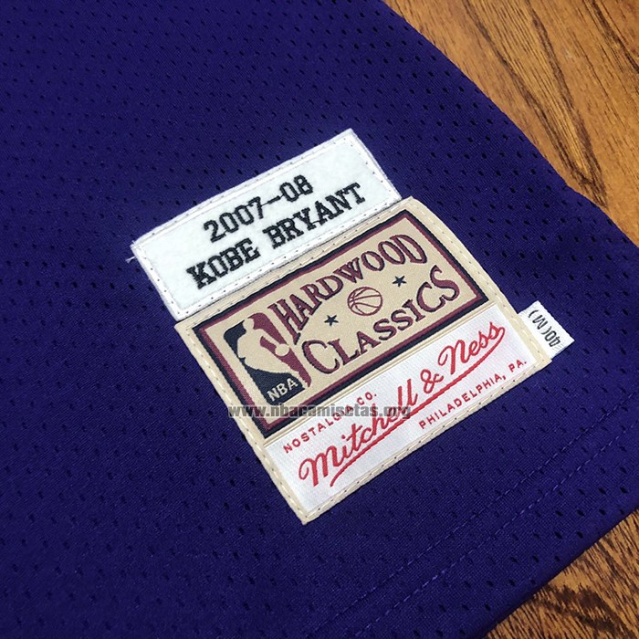 Camiseta Los Angeles Lakers Kobe Bryant NO 24 Mitchell & Ness 2007-08 Violeta